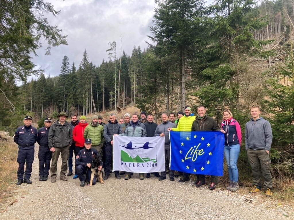 Transfert de bonnes pratiques : atelier de formation pour les officiers de police en Slovénie - Life Wolfalps EU